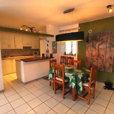 Apartment Holistic Retreat - Heart Of Plaza Pueblo Marinero *