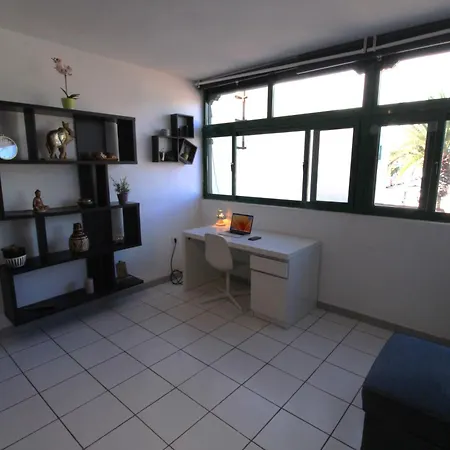 Holistic Retreat - Heart Of Plaza Pueblo Marinero Costa Teguise